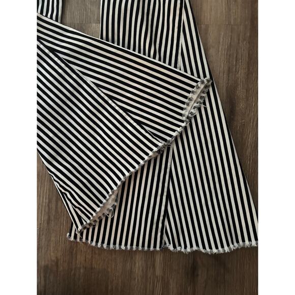 Show Me Your Mumu Berkeley Striped Flare Bellbottom Jeans Women's Size 29 - Picture 9 of 9